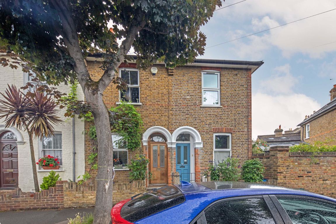 2 bed property for sale in St. Stephens Road, Hounslow TW3 Zoopla