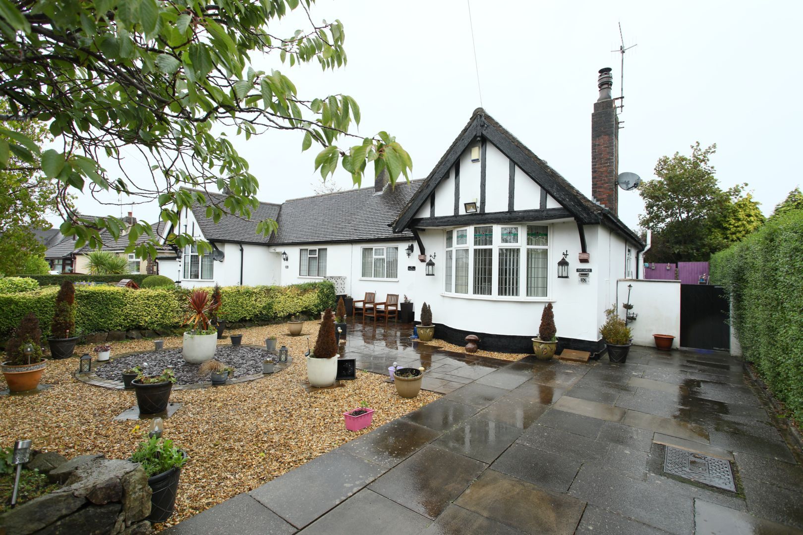 2 bed semidetached bungalow for sale in Wilding Road, Ball Green