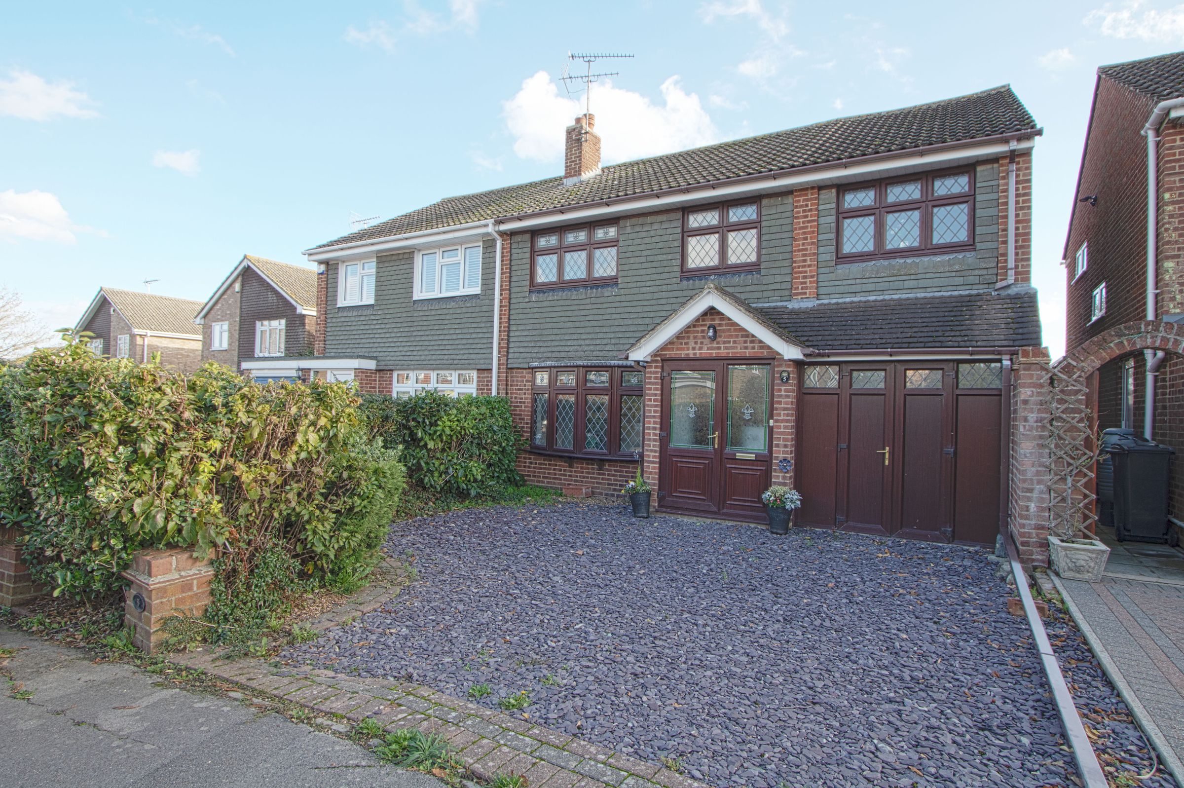 4 bed detached house for sale in Birds Close, Ramsden Heath, Billericay