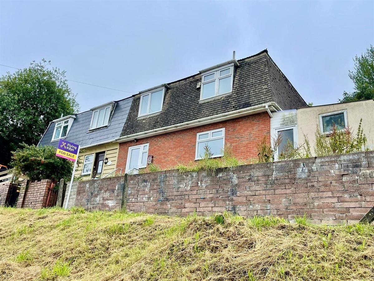 3 bed semidetached house for sale in Bryn Deri, Ebbw Vale NP23 Zoopla