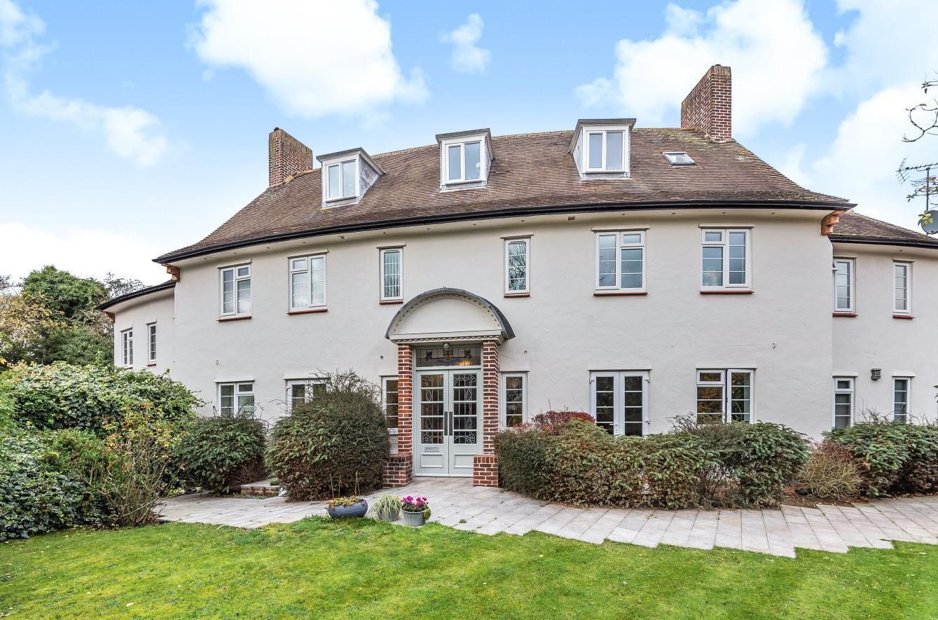 George Square, Wimbledon SW19  