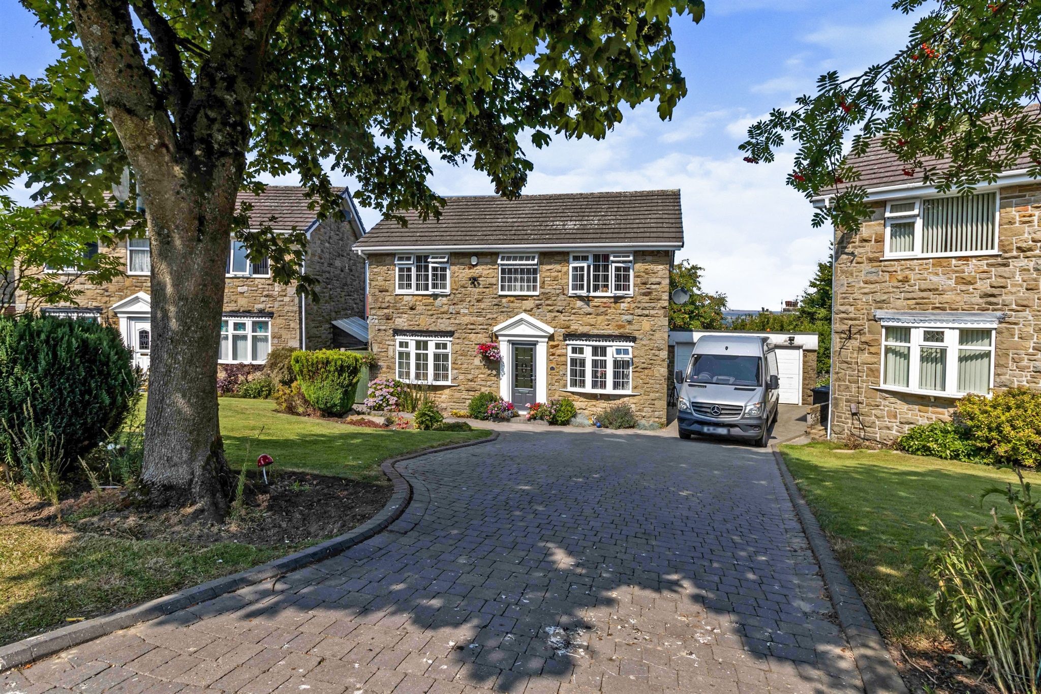 4 bed detached house for sale in High Ash Park, Allerton, Bradford BD15