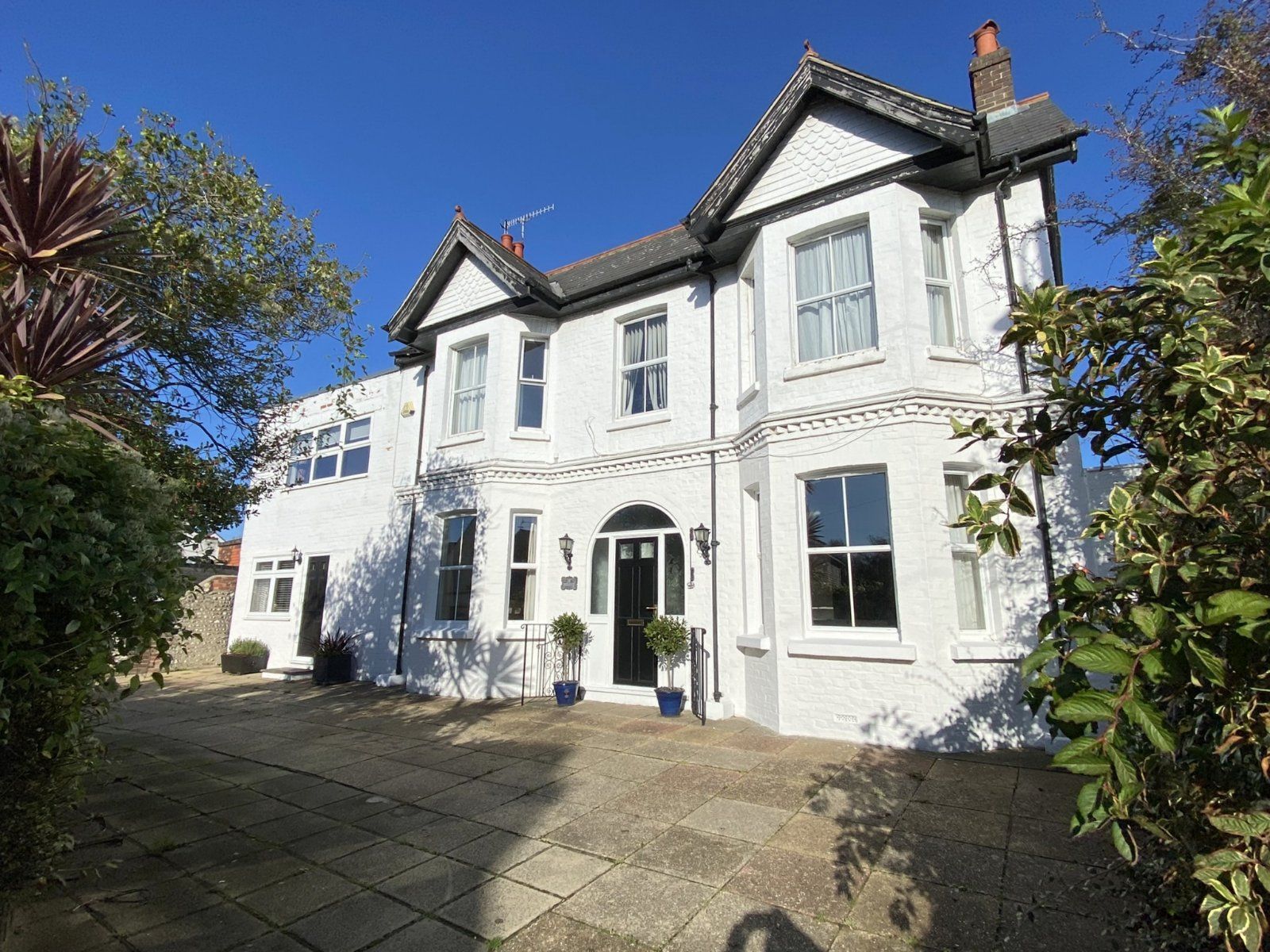 6 bed detached house for sale in West Street, Sompting, West Sussex