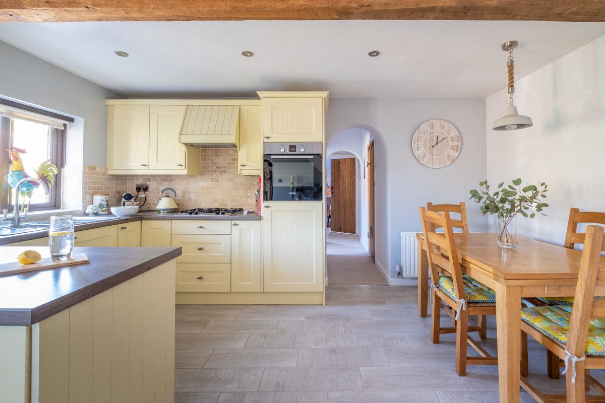 3 bed barn conversion for sale in Icknield Street, Beoley B98 Zoopla