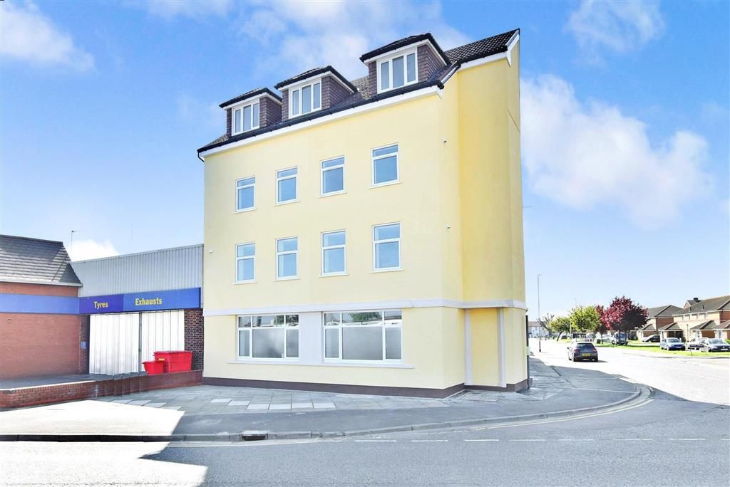 1 bed flat for sale in Railway Road, Sheerness, Kent ME12 Zoopla