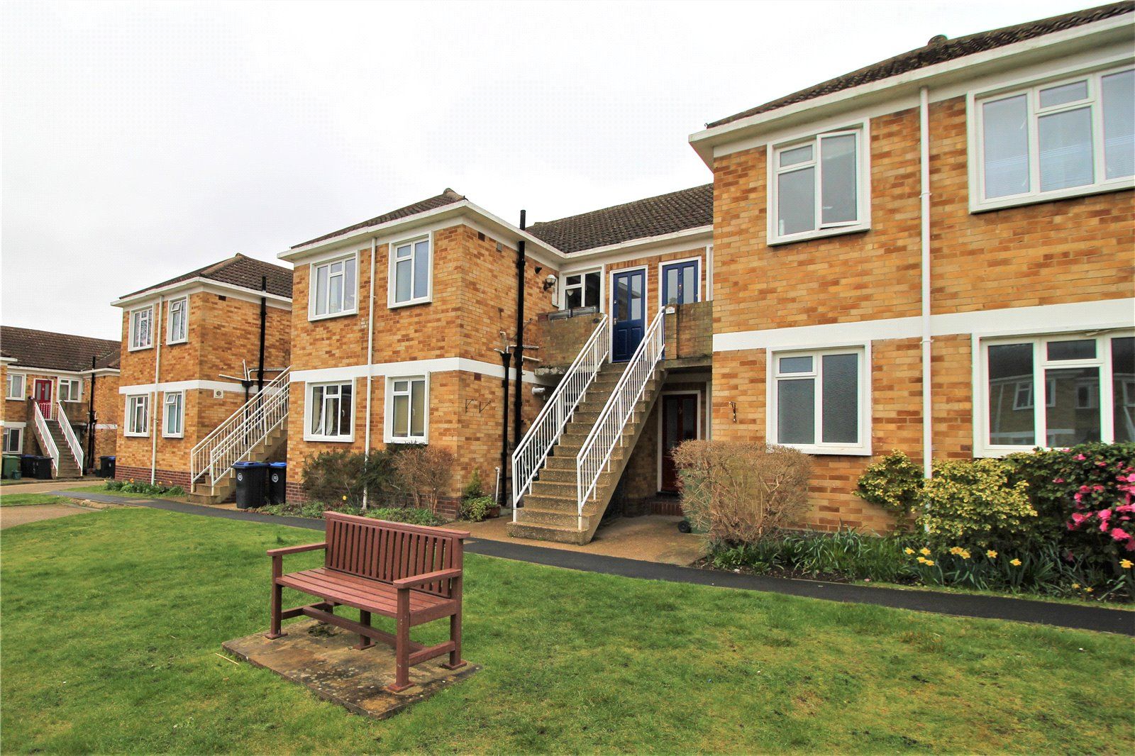 3 bed for sale in Abbey Court, Camberley, Surrey GU15 Zoopla