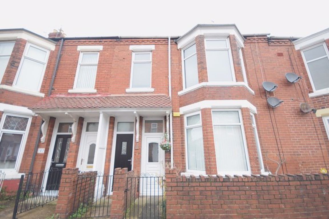 3 bed flat to rent in St. Vincent Street, South Shields NE33 Zoopla