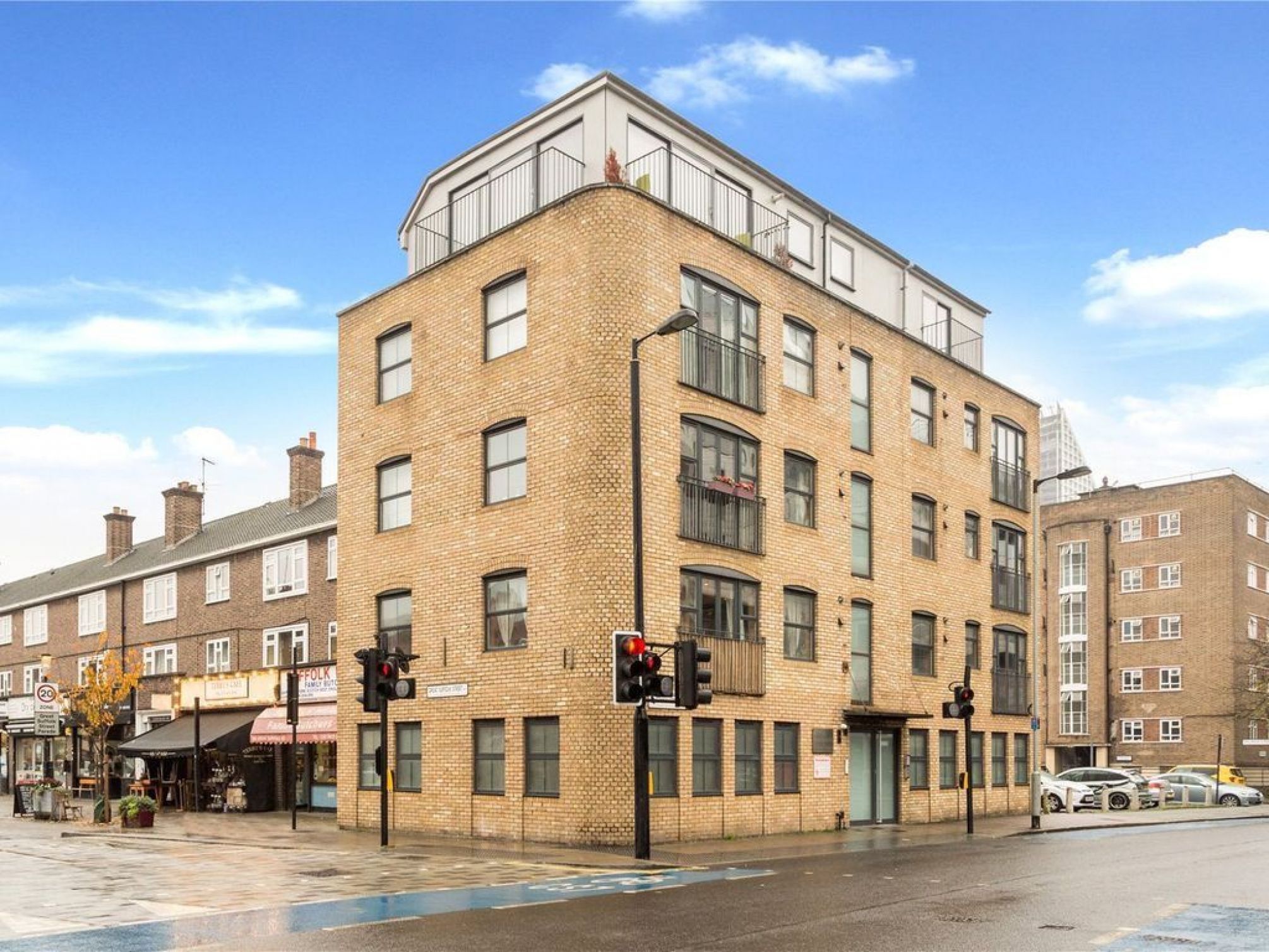 2 bed flat to rent in Southwark Bridge Road, London SE1 Zoopla