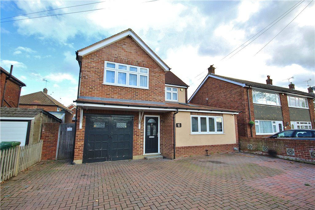 Chalmers Road East, Ashford, Surrey TW15  