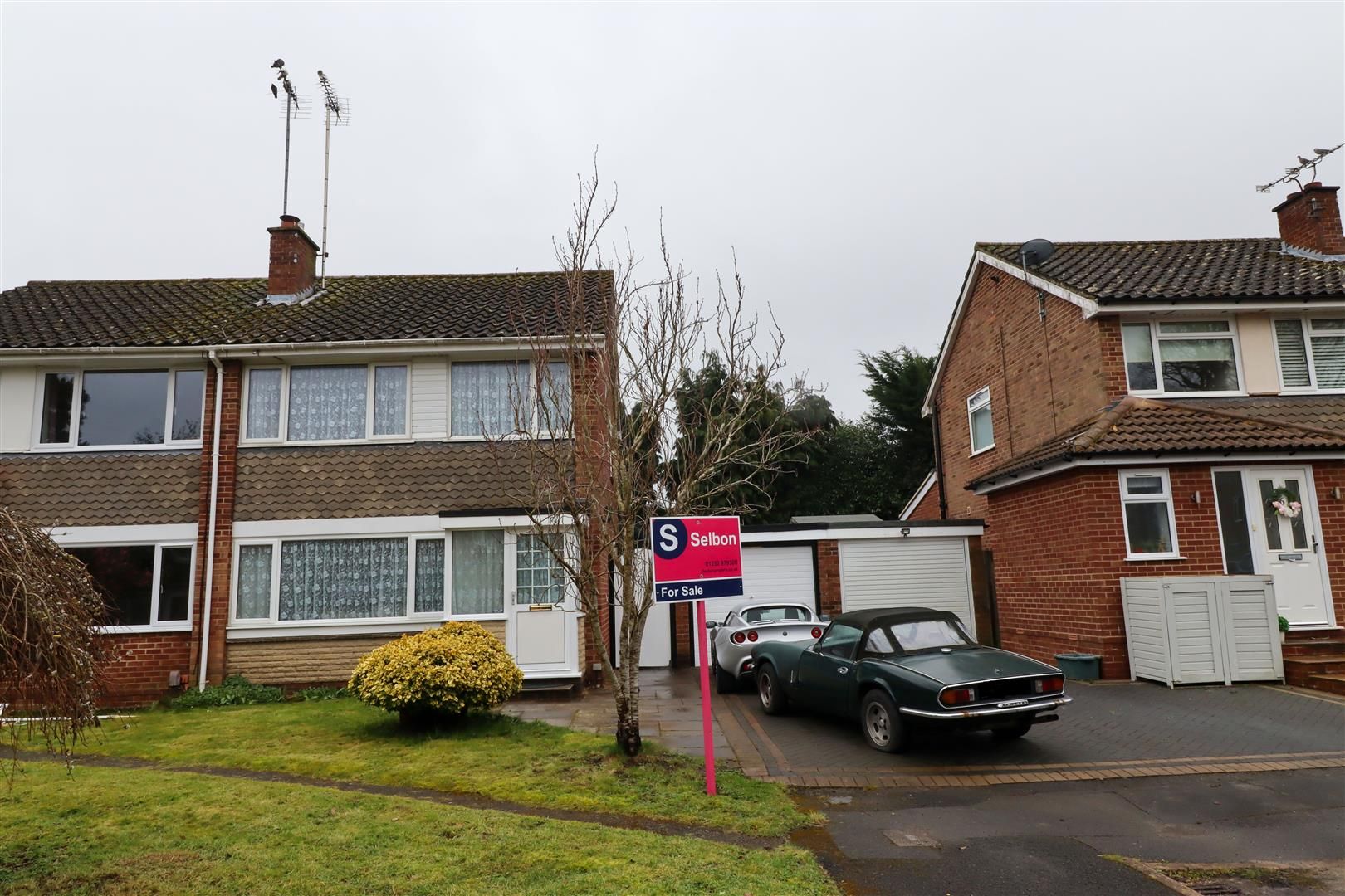 3 bed property for sale in Attlee Gardens, Church Crookham, Fleet GU52