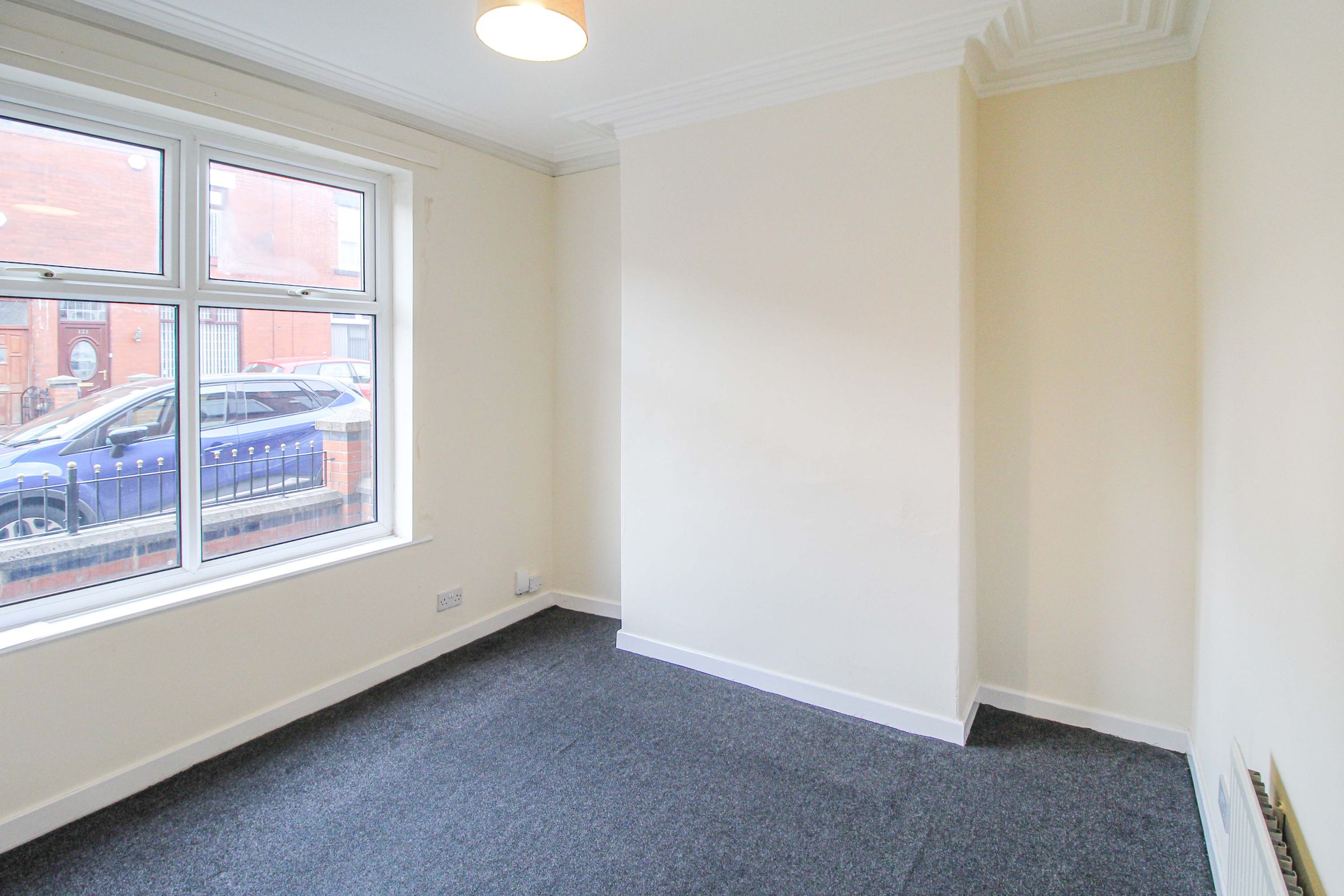 2 bed terraced house to rent in Queensgate, Bolton BL1 Zoopla