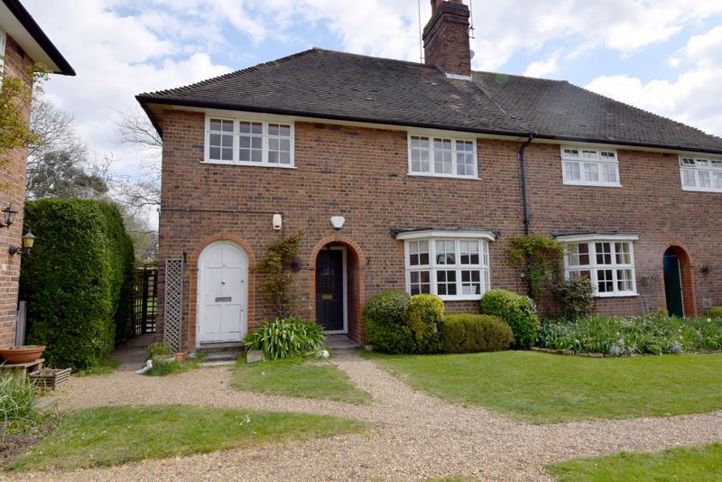 Hill Top, Hampstead Garden Suburb, London NW11  