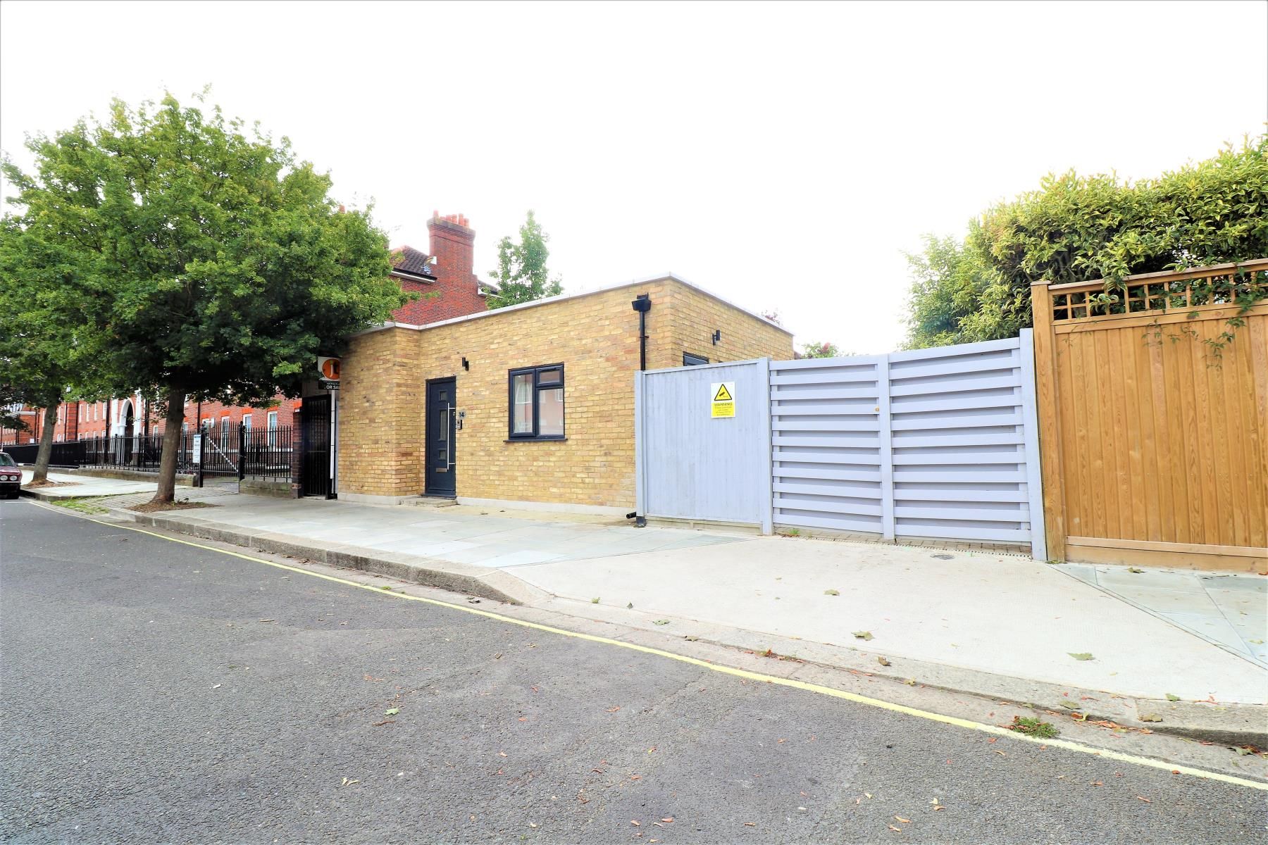 Steventon Road, London W12  