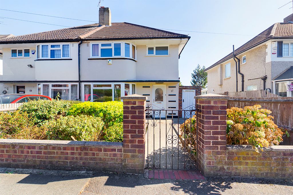 3 bed semidetached house for sale in Southbourne Gardens, Ruislip HA4