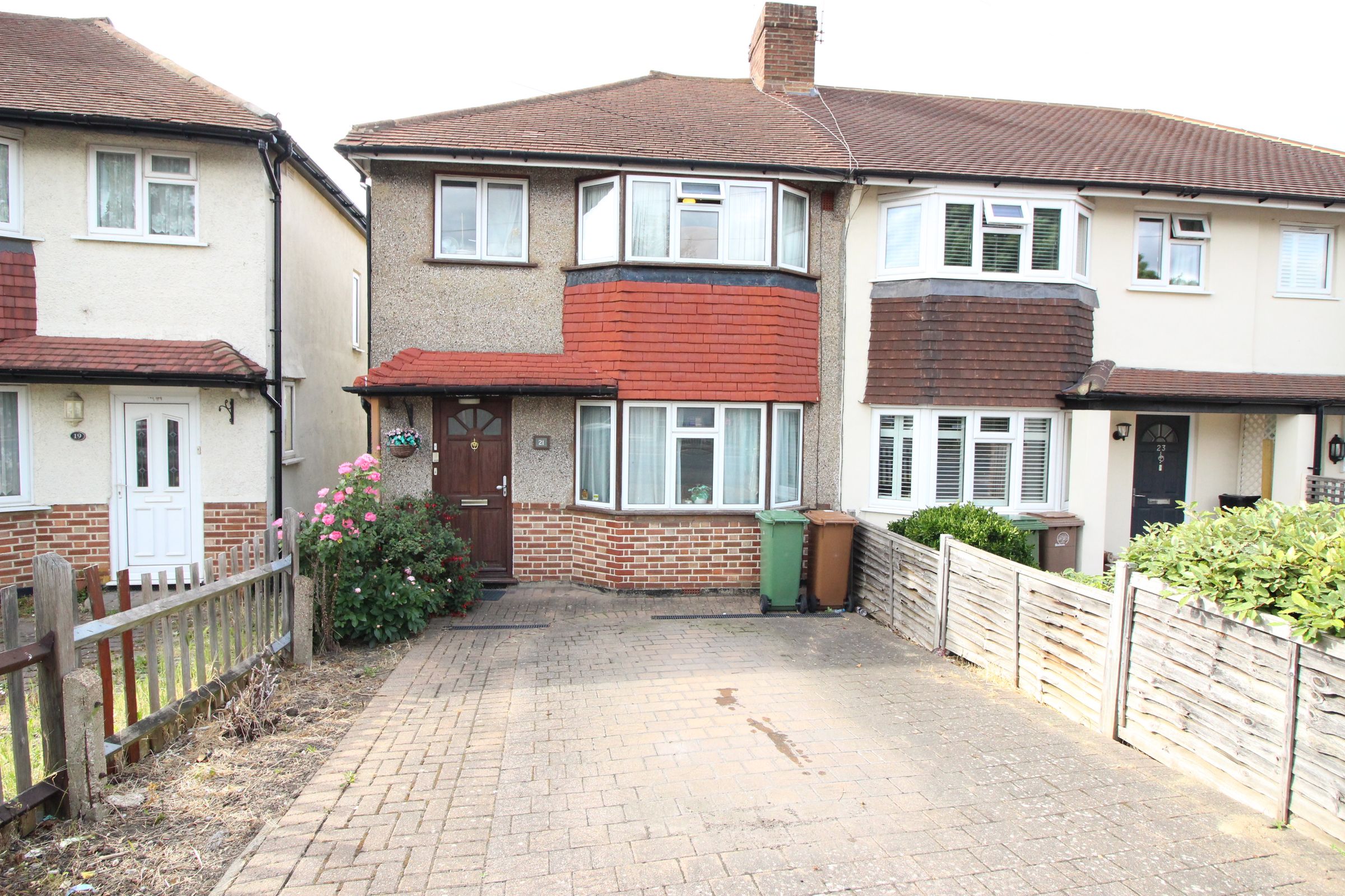 3 bed end terrace house for sale in Dorchester Road, Worcester Park KT4 Zoopla