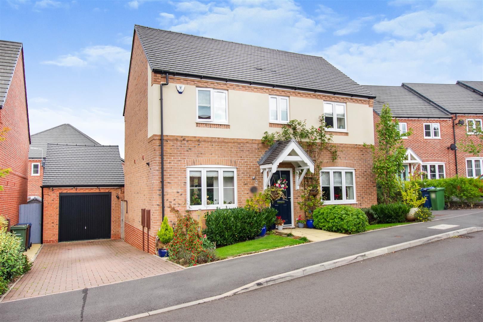 3 bed detached house for sale in Devereux Gardens, Great Haywood