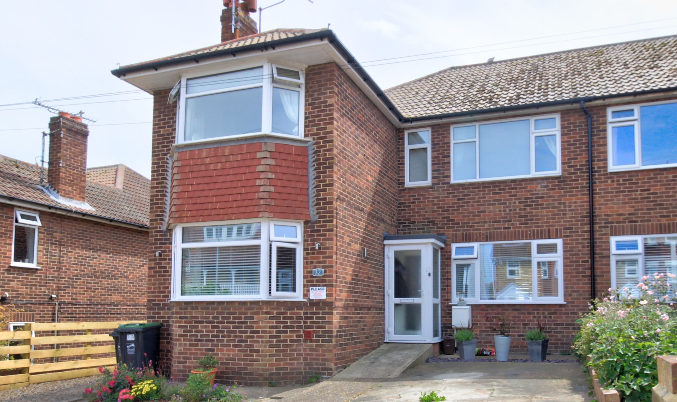 2 bed for sale in West Cliff Road, Broadstairs CT10 Zoopla