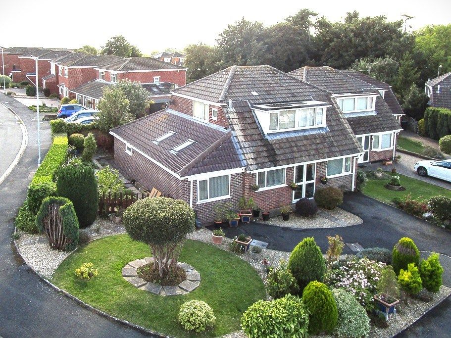 4 bed detached house for sale in The Spinney, Bleadon Hill, Weston