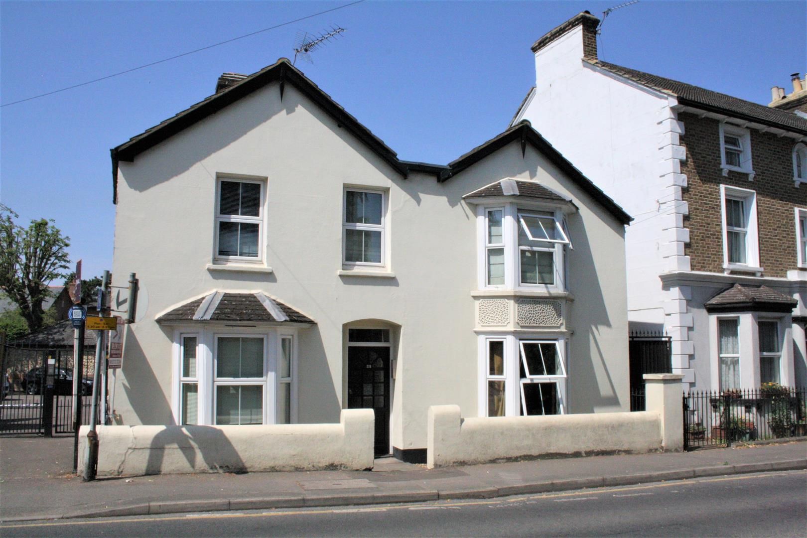 Studio for sale in Ashley Road, Epsom KT18 Zoopla