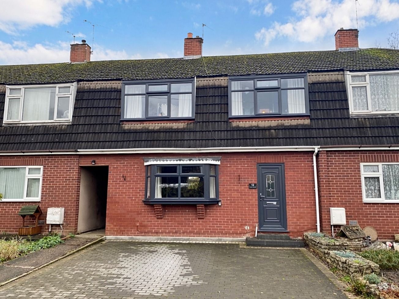 3 bed terraced house for sale in Cornish Crescent, Nuneaton CV10 Zoopla