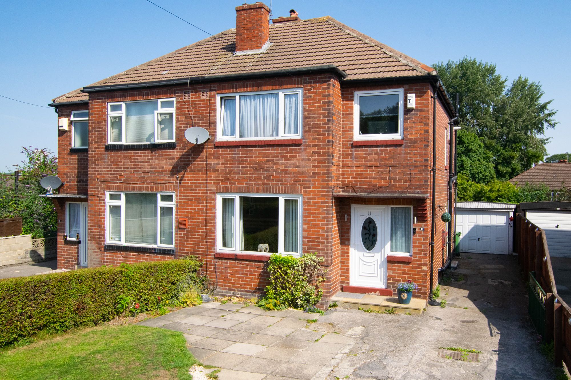 3 bed detached house for sale in Cross Gates Road, Leeds LS15 Zoopla
