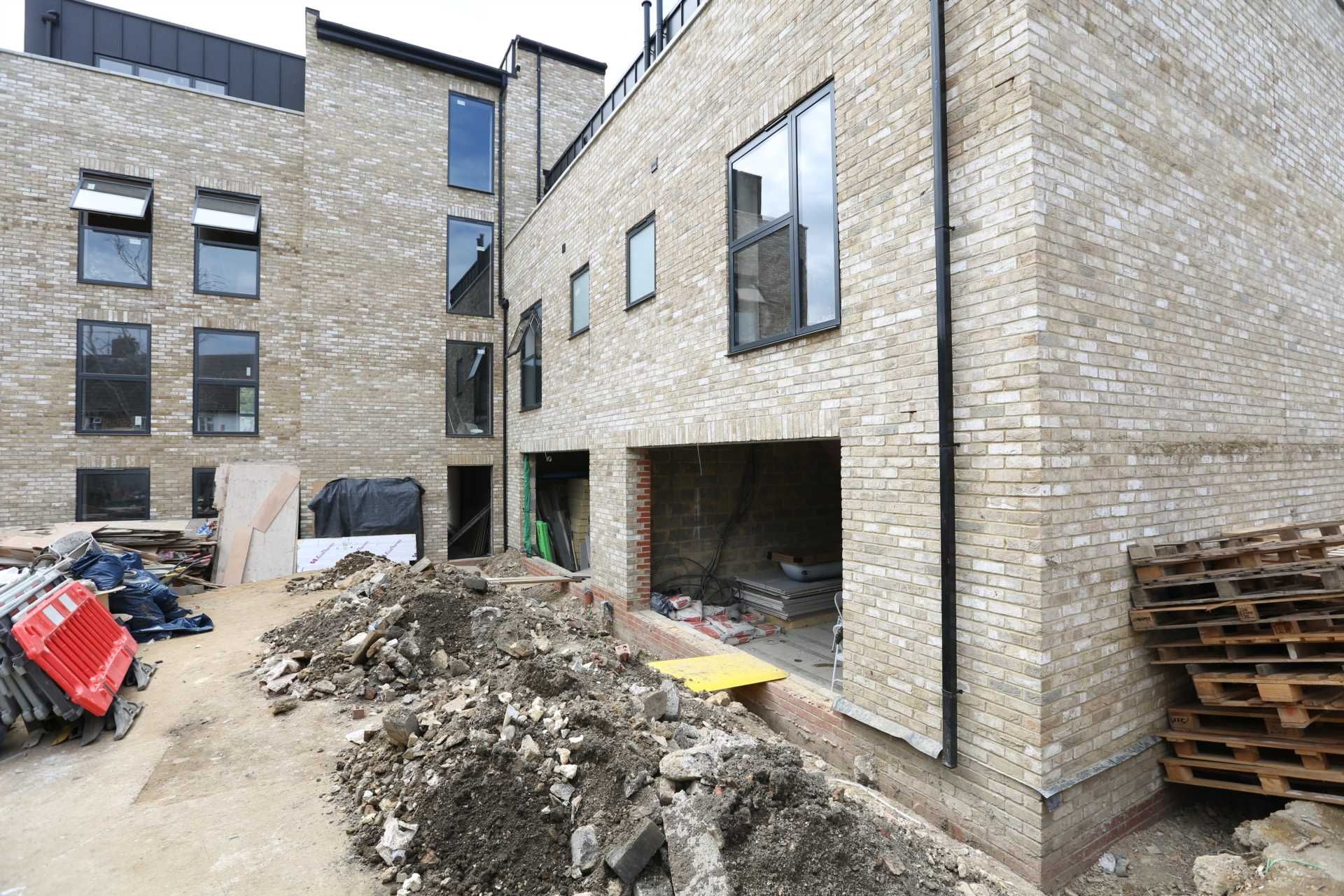 3 bed terraced house for sale in Cumberland Rd, Plaistow E13 Zoopla