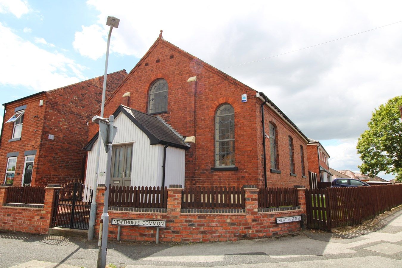 4 bed detached house for sale in Newthorpe Common, Newthorpe