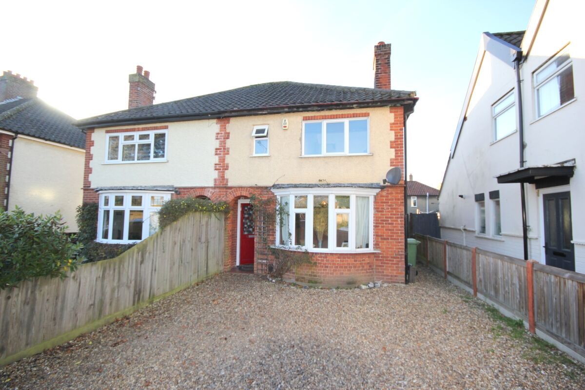 3 bed semidetached house for sale in Harvey Lane, Thorpe St Andrew