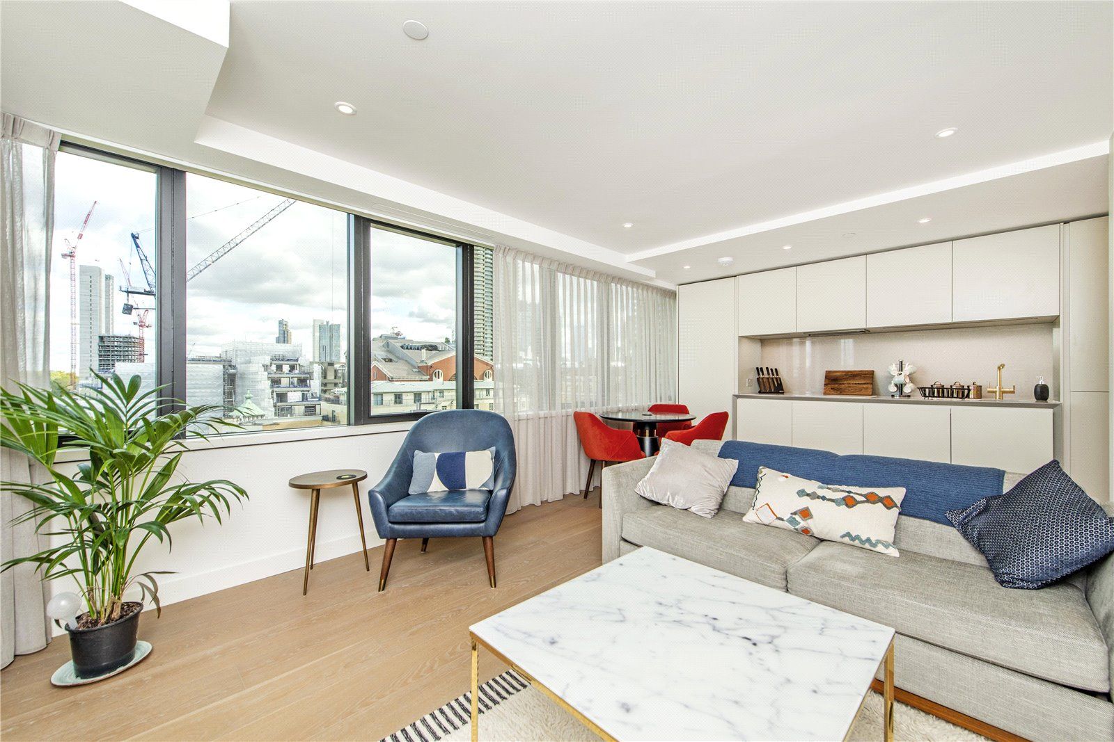 Blake Tower, 2 Fann Street, Barbican, London EC2Y