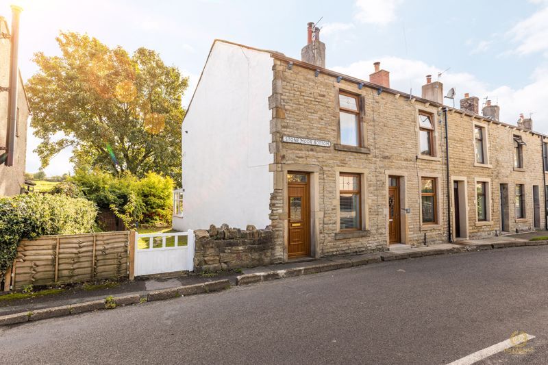 2 bed end terrace house for sale in Stone Moor Bottom, Padiham, Burnley