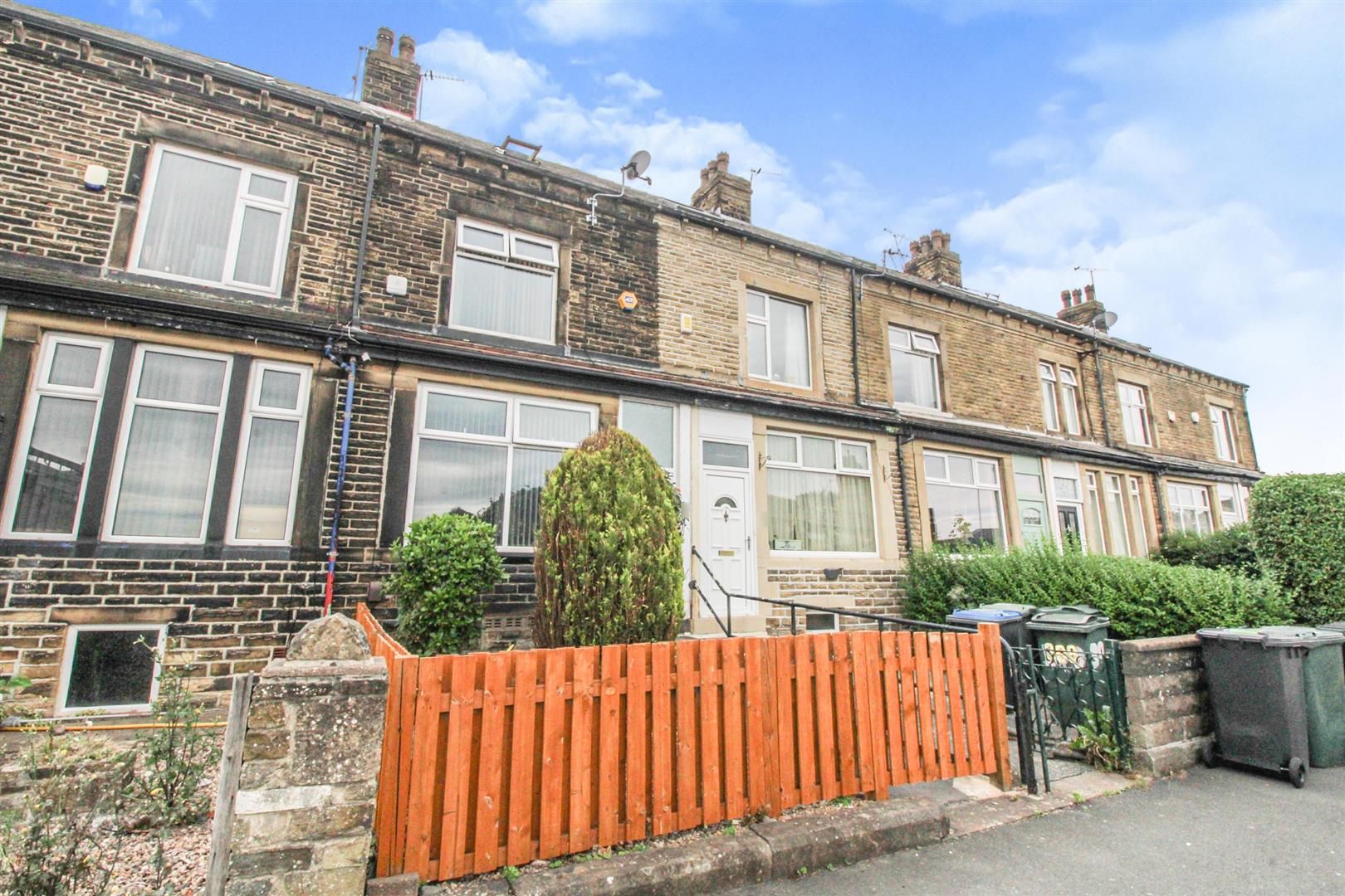 4 bed terraced house for sale in Idle Road, Five Lane Ends, Bradford