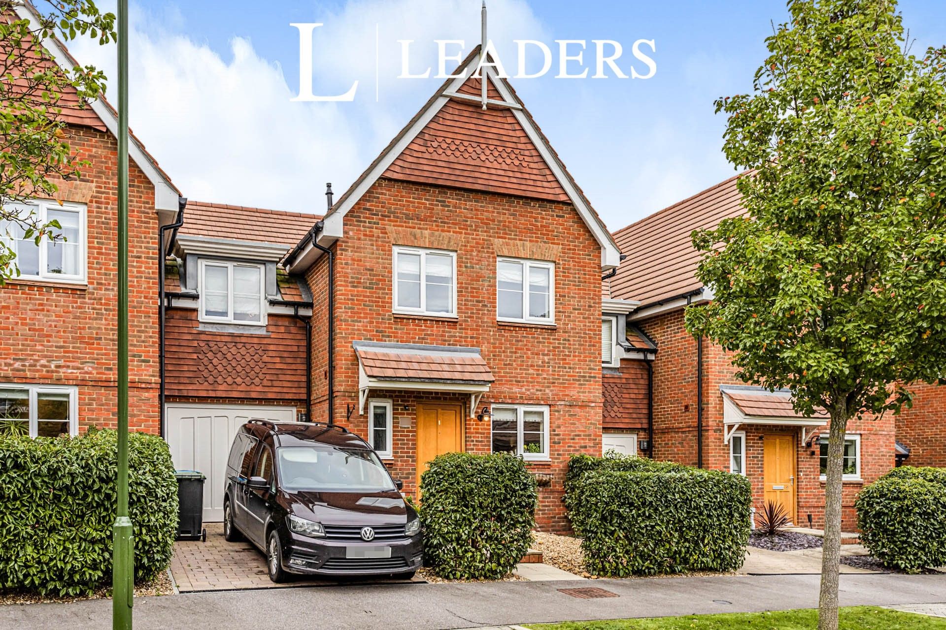 Room to rent in Pond Meadow, Haywards Heath RH16 Zoopla