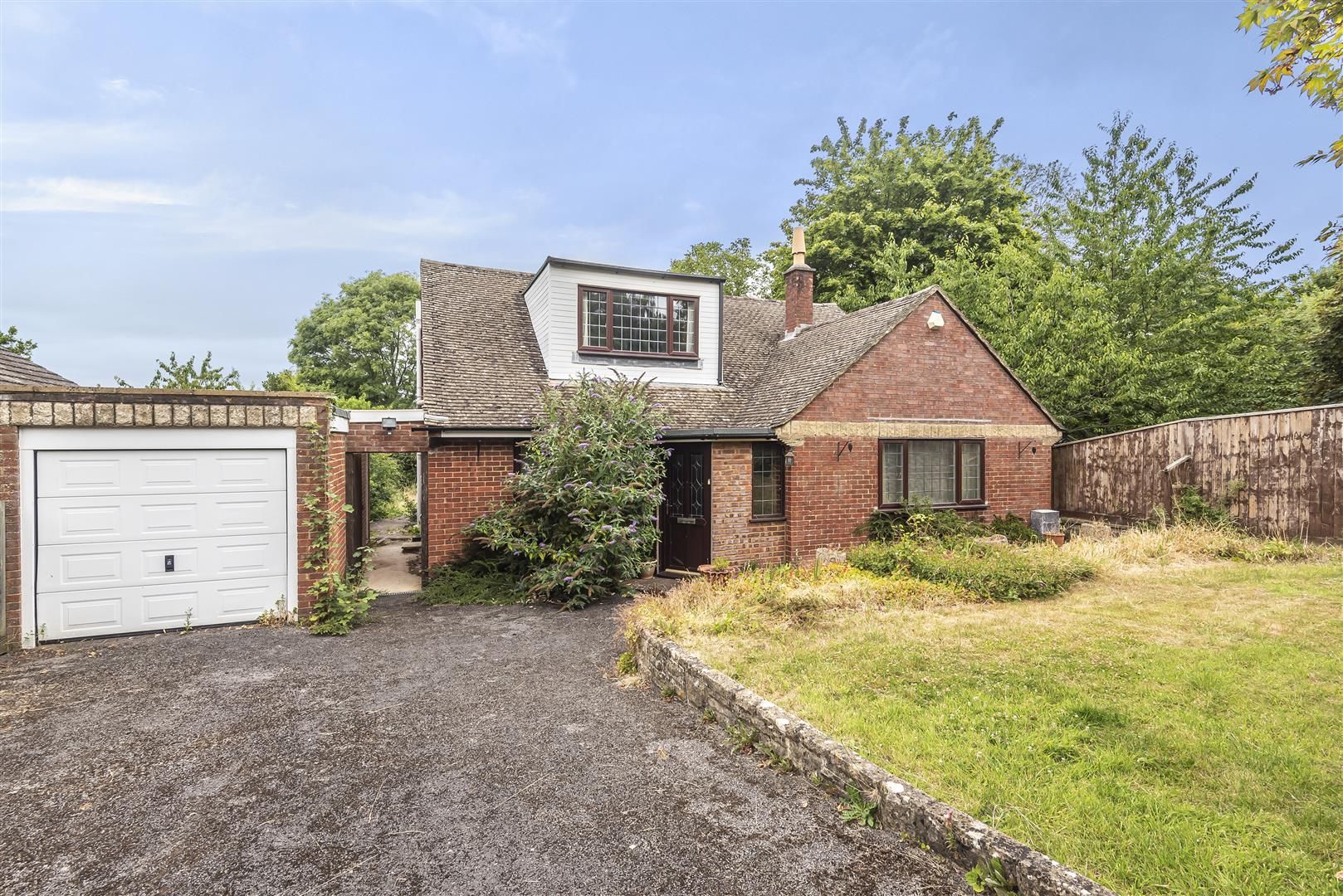 4 bed detached bungalow for sale in Lower Road, Bratton, Westbury BA13