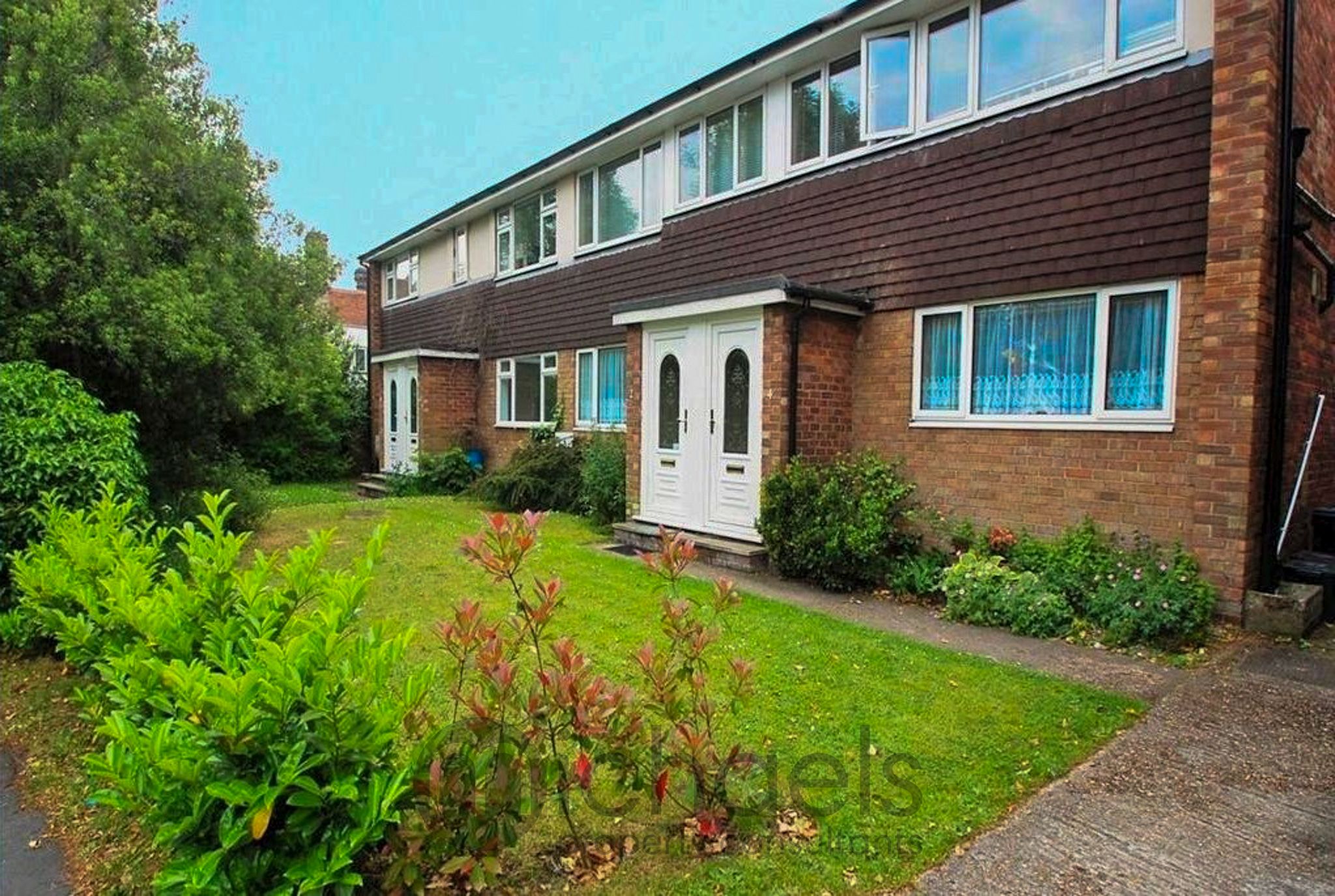 3 bed to rent in West Court, Lexden Road, Colchester CO3