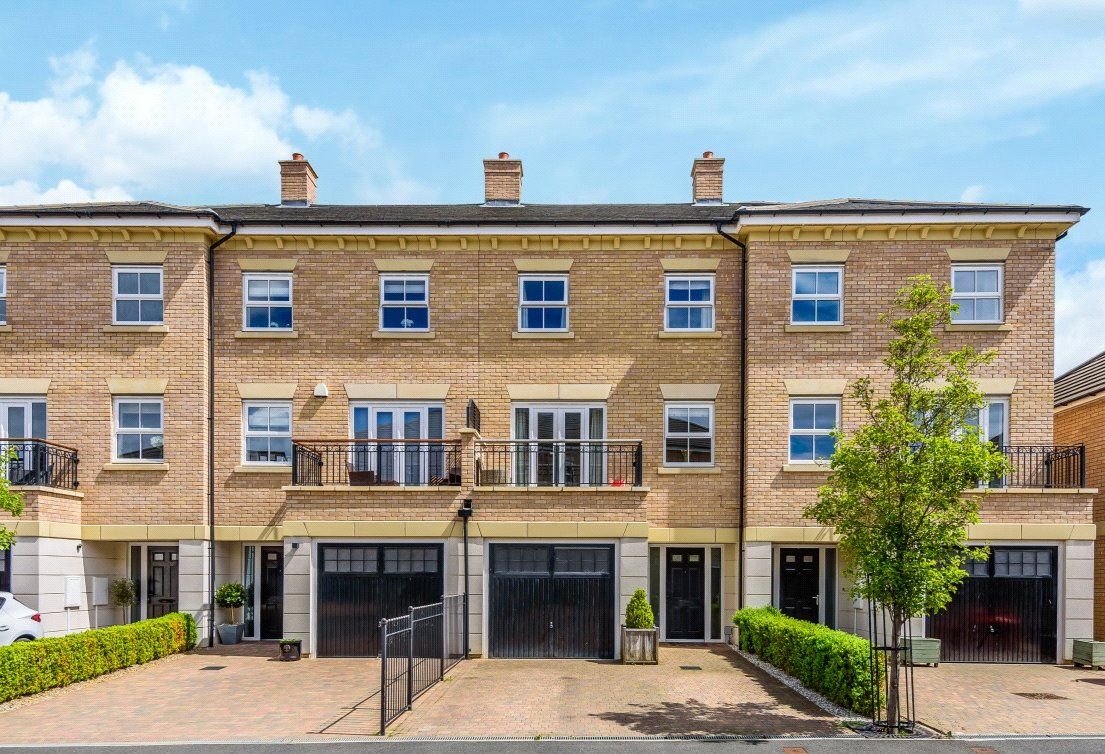 4 bed town house for sale in St. Andrews Walk, Newton Kyme, Tadcaster