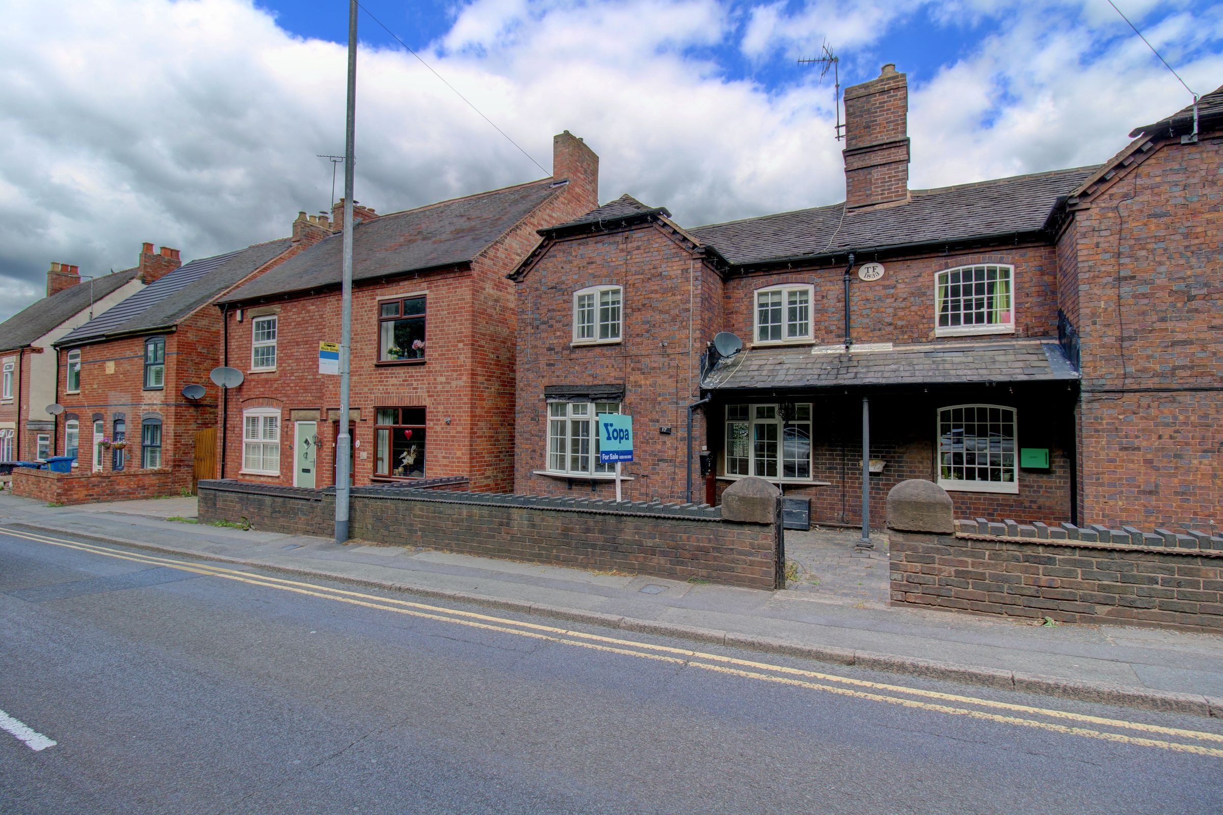 2 bed semidetached house for sale in Quarry Hill, Wilnecote, Tamworth