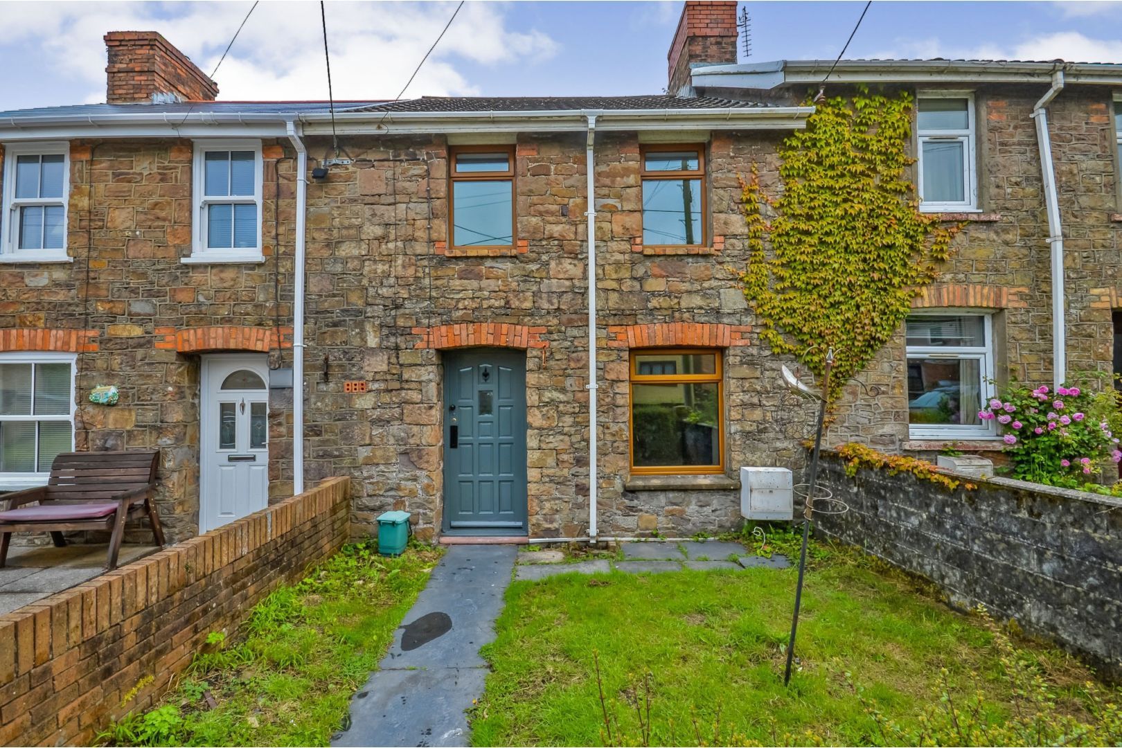 3 bed terraced house for sale in Heol Morlais, Kidwelly SA17 Zoopla