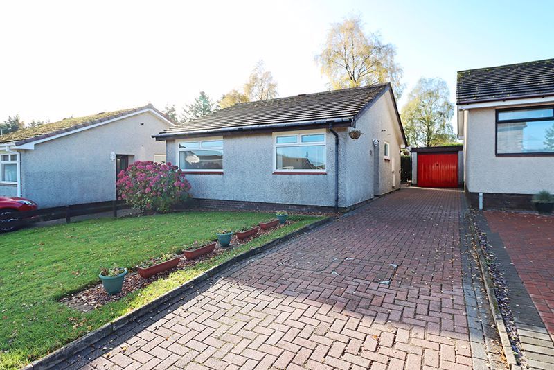 2 bed detached bungalow for sale in Braid Green, Deer Park, Livingston