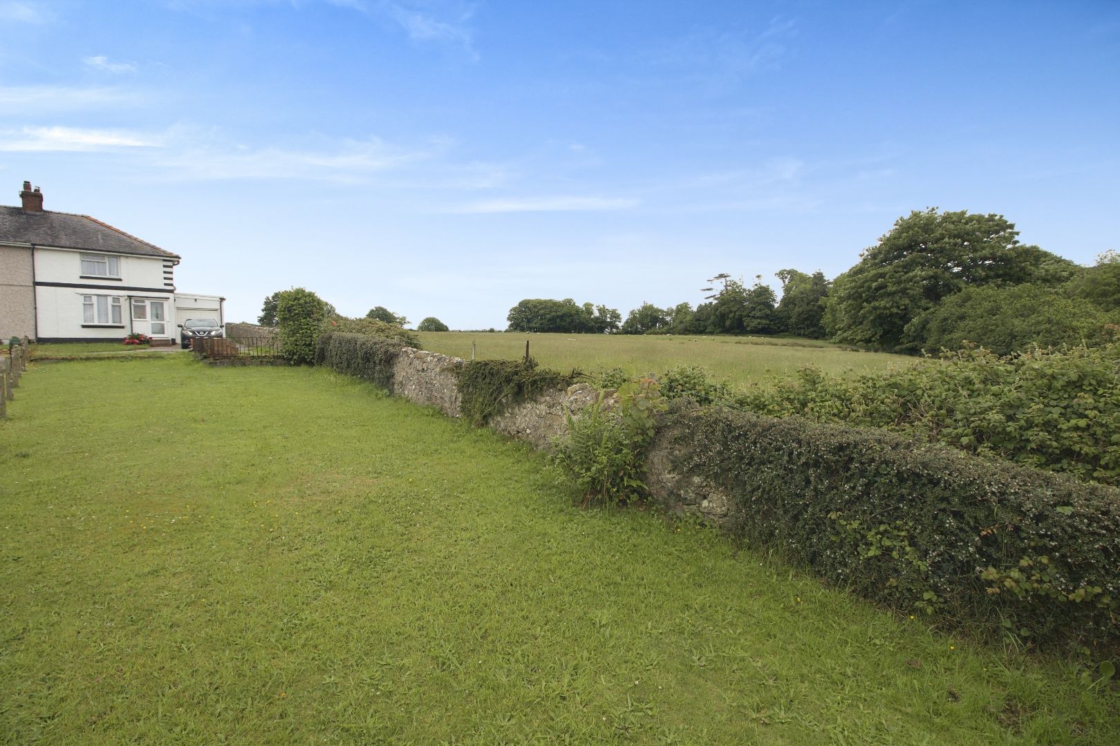 3 bed end terrace house for sale in Argraig, Hermon, LL62 Zoopla