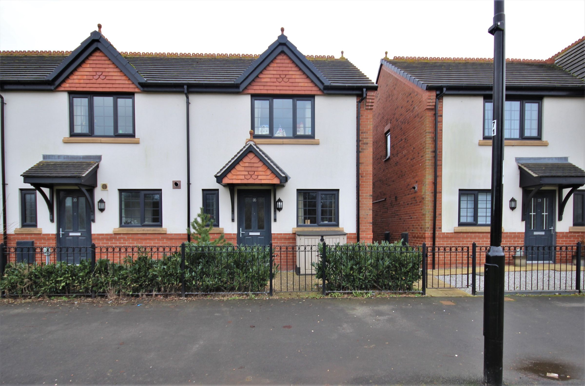 2 bed terraced house for sale in Stable Walk, Hull HU3 Zoopla