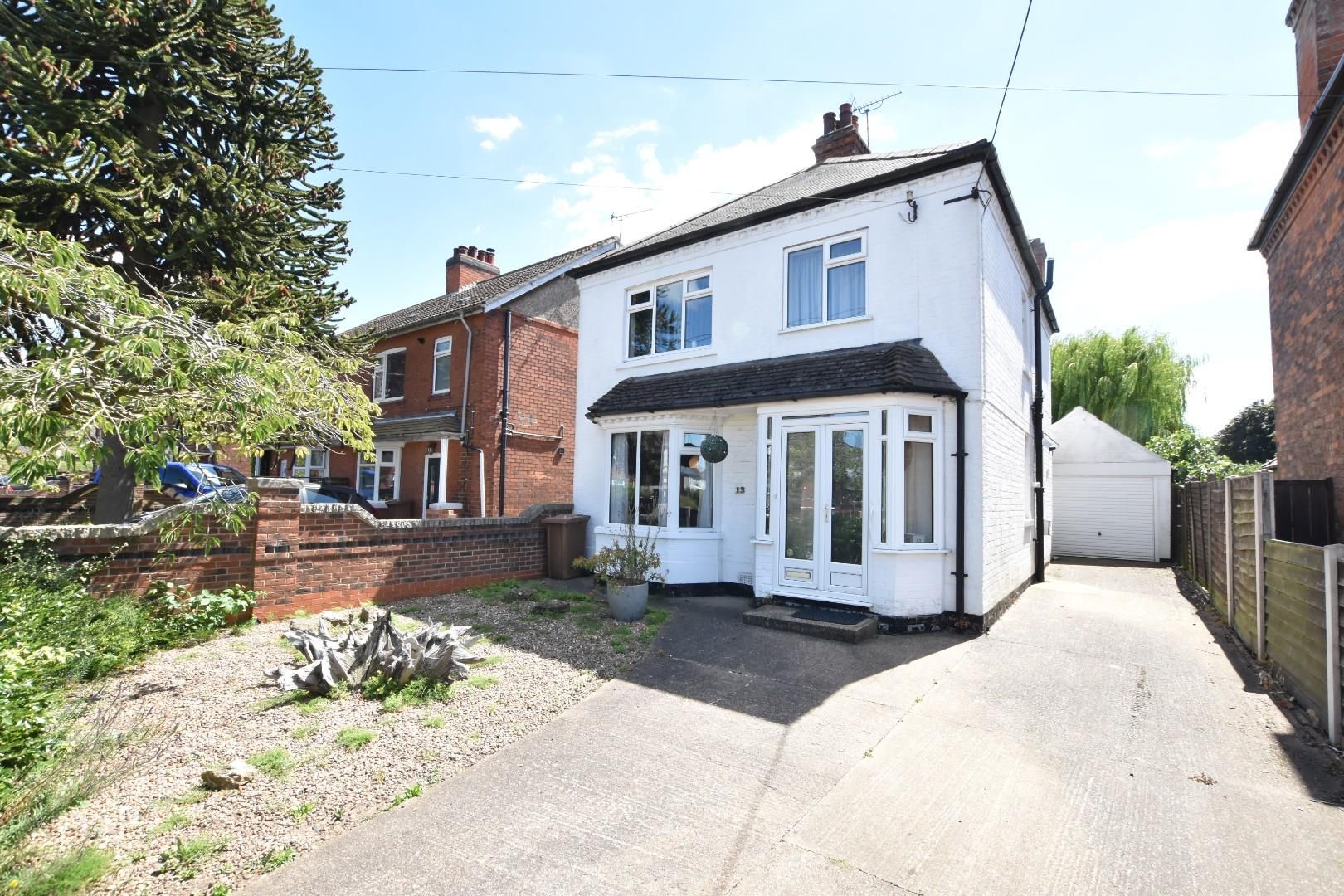 3 bed detached house for sale in Flixborough Road, Scunthorpe