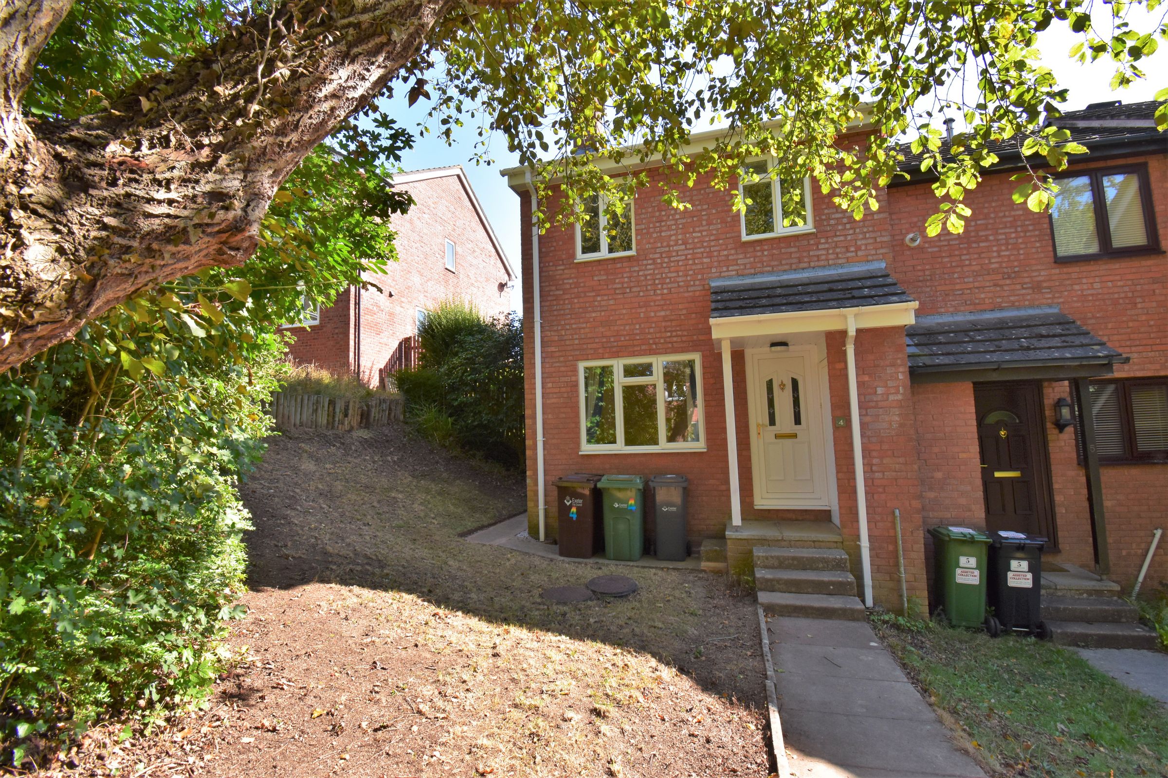 3 bed end terrace house to rent in Close, Exeter EX4 Zoopla