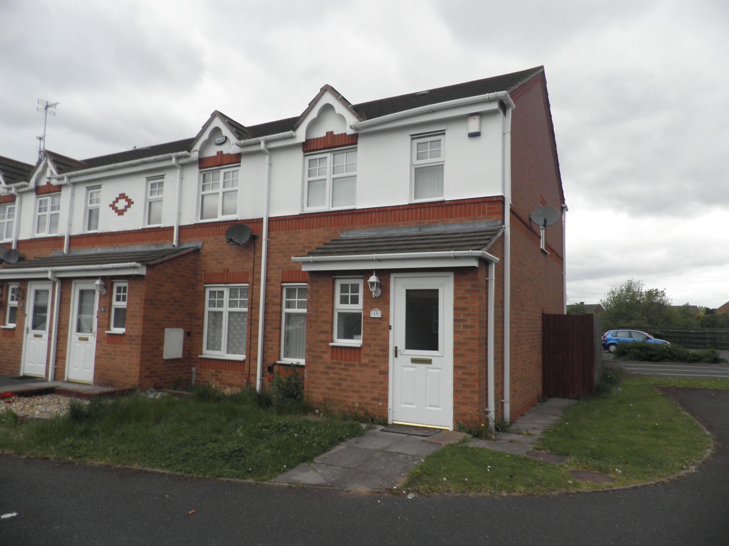 2 bed semidetached house to rent in The Castings, Coseley, Bilston