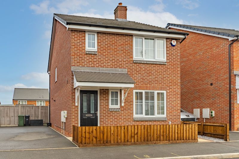 3 bed detached house for sale in Holt Road, Blackheath, West Midlands