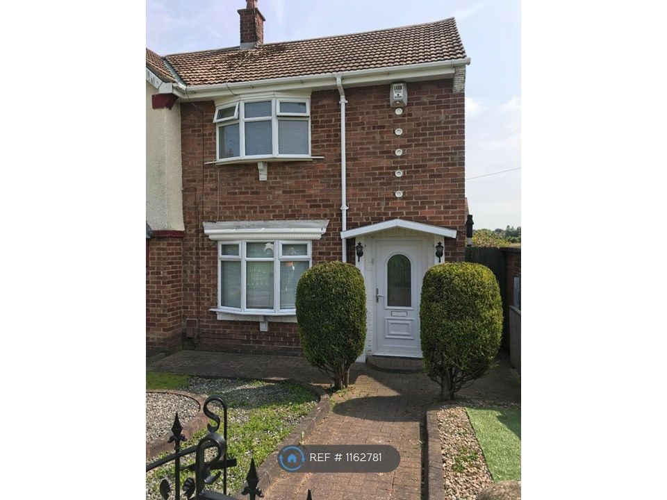 2 bed semidetached house to rent in Gleneagles Road, Sunderland SR4