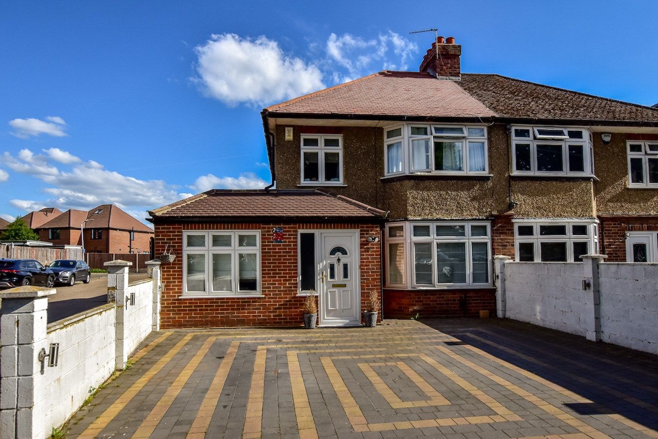 4 bed semidetached house for sale in Pield Heath Road, Uxbridge UB8