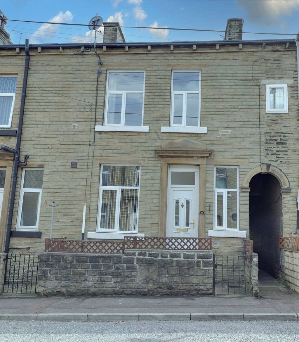 2 bed terraced house for sale in Catherine Street, Elland HX5 Zoopla