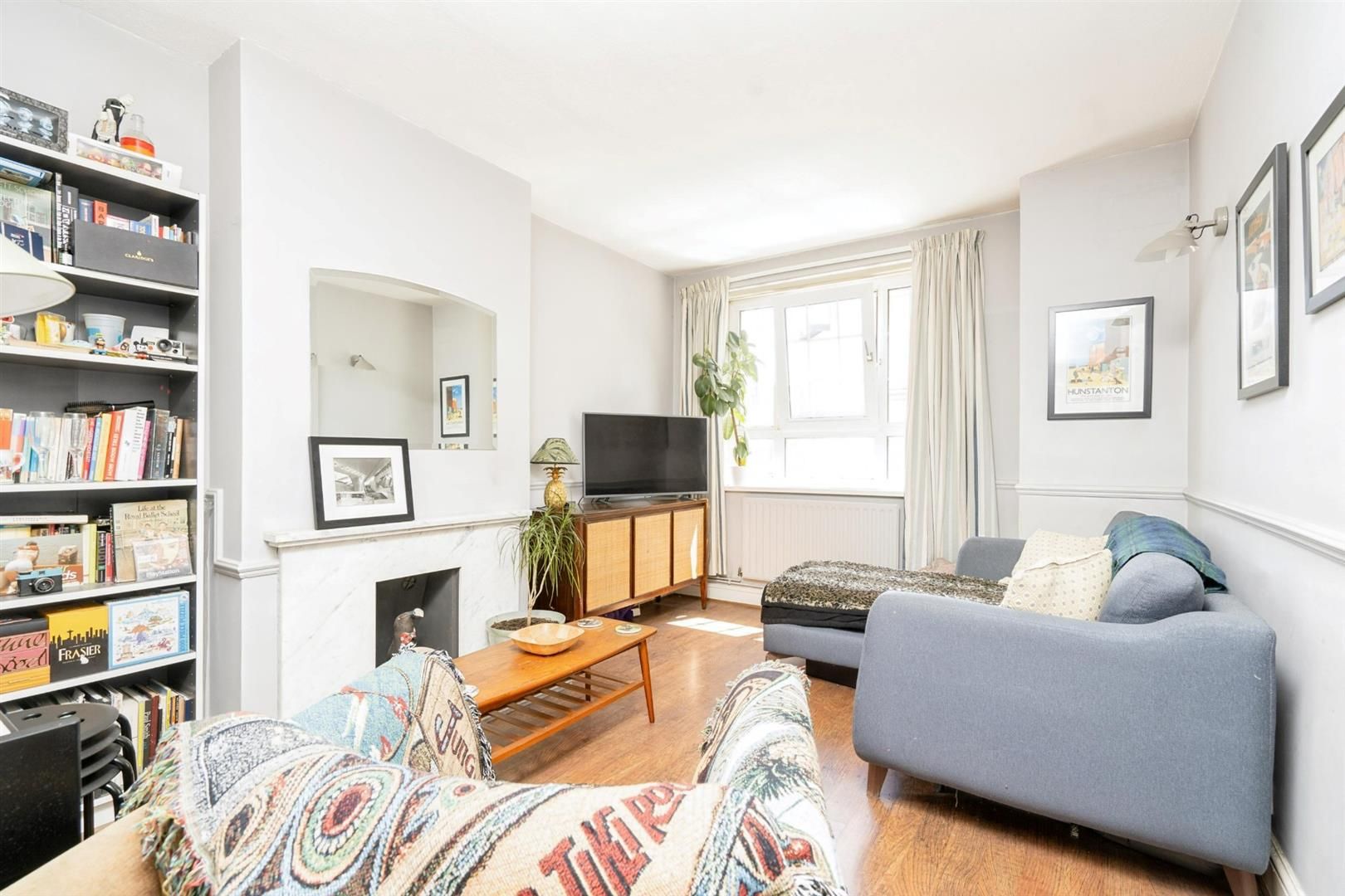 1 bed flat for sale in Wainwright House, Street, Wapping E1W