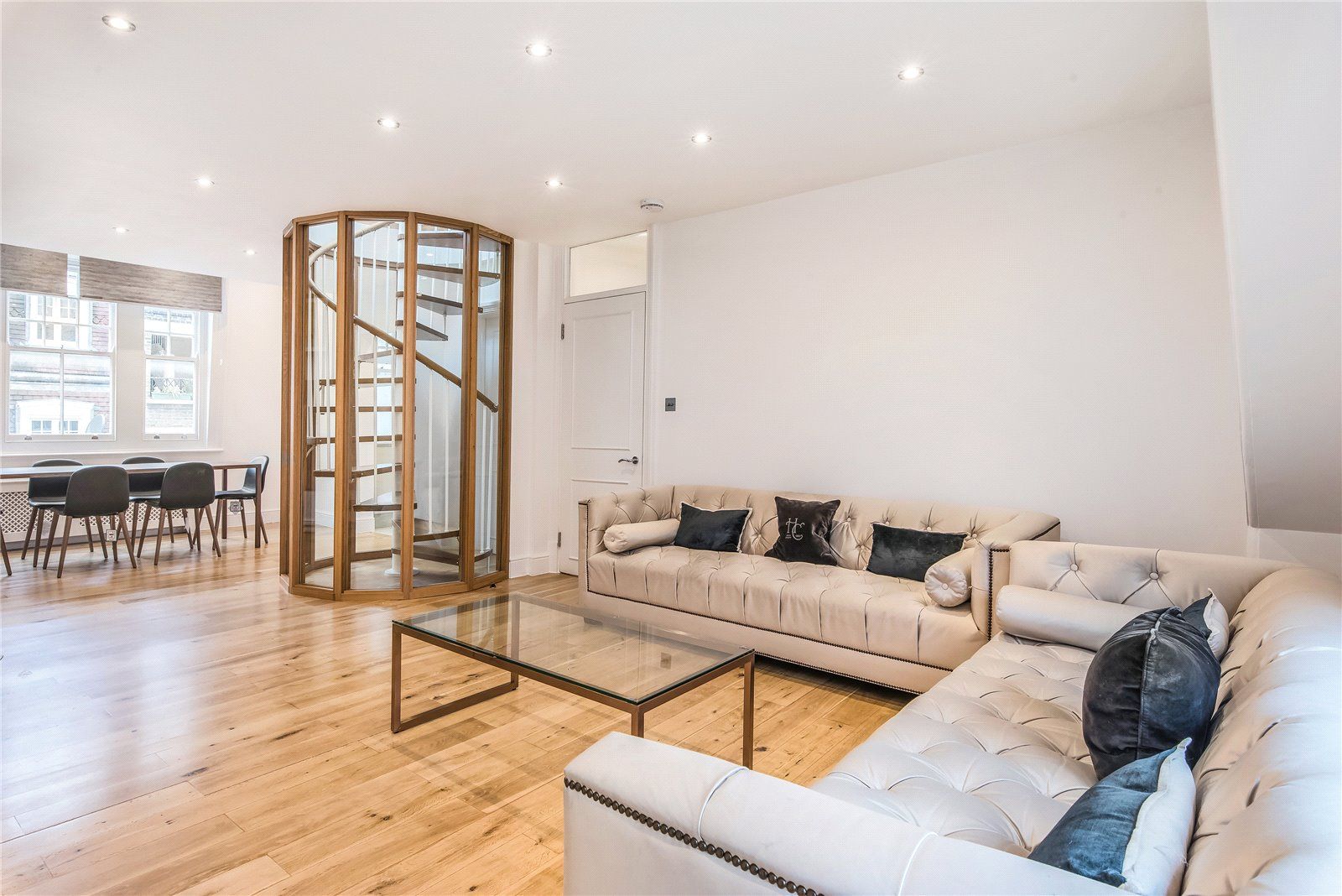 60 Duke Street, Mayfair, London W1K  