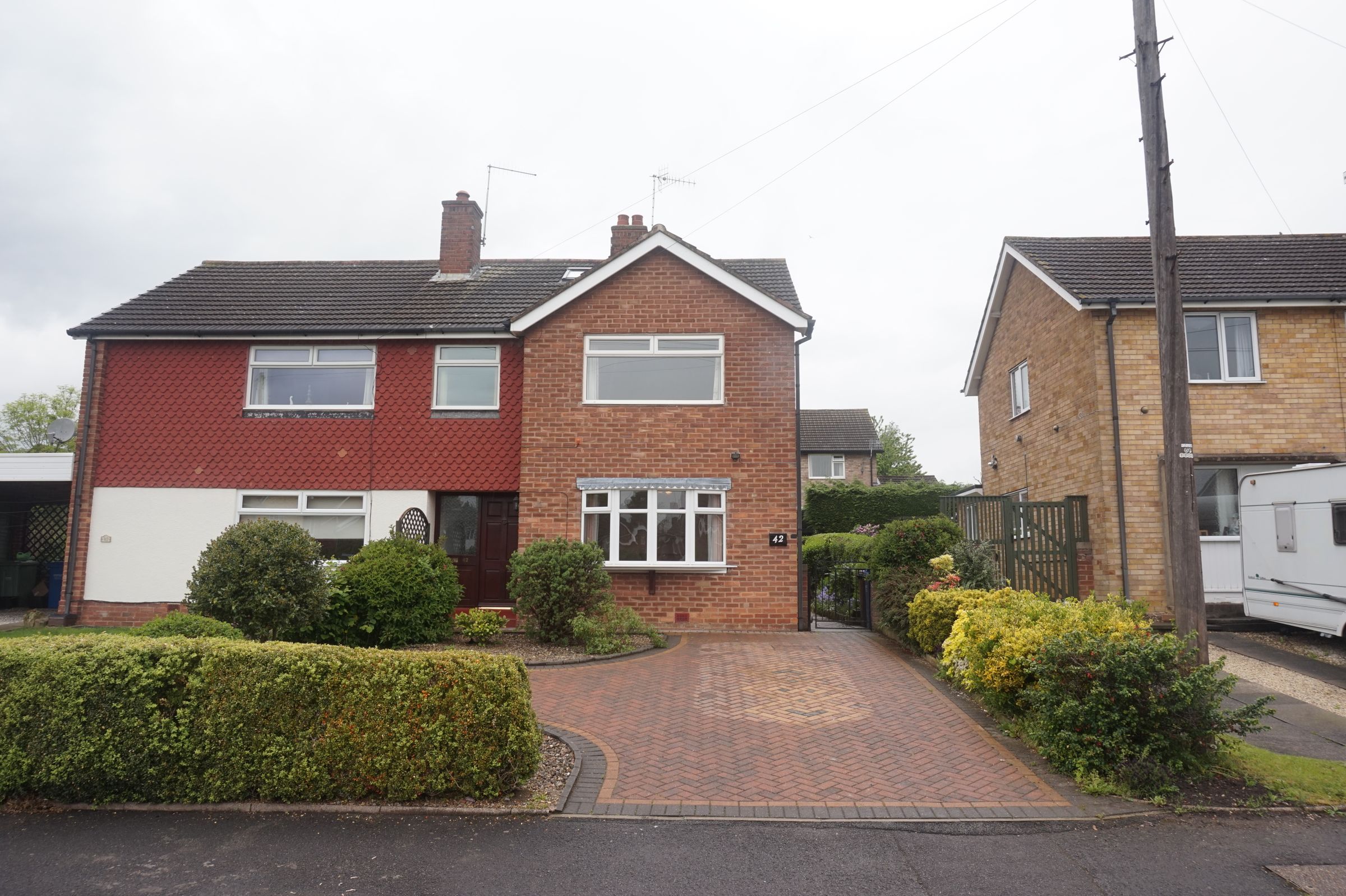 3 bed semidetached house to rent in Cleveland Way, Loundsley Green
